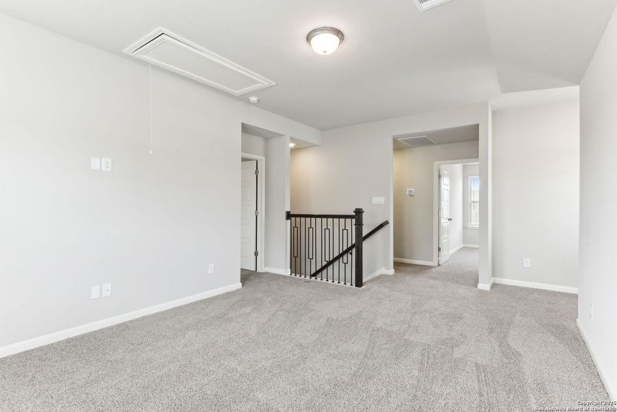 Spacious, unfurnished interior of a new home in Remington Ranch, San Antonio (Image 42). Spacious, unfurnished interior of a new home in Remington Ranch, San Antonio (Image 42).