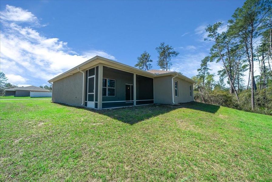Exterior details and patio area of a home in , Ocala (Image 28).