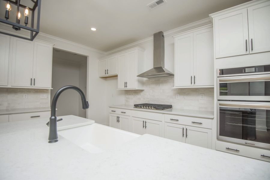 *Photo of example home. Selections and finishes may vary.