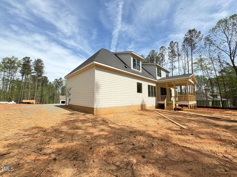 25.04.06 exterior 4 25.04.06 exterior 4