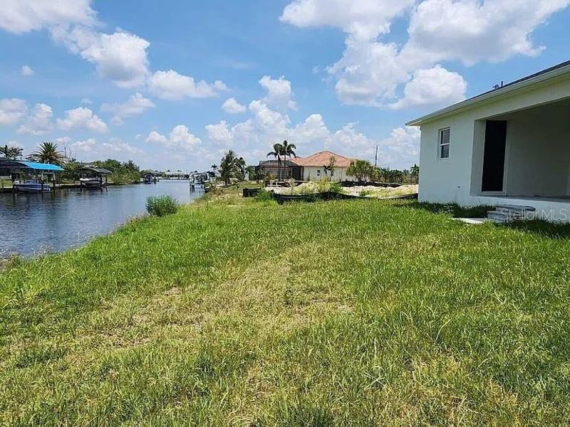 Exterior details and patio area of a home in , Port Charlotte (Image 12).