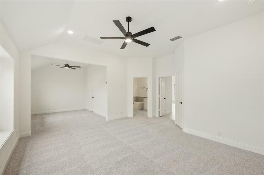 Spacious, unfurnished interior of a new home in Grand Heritage, Lavon (Image 27).