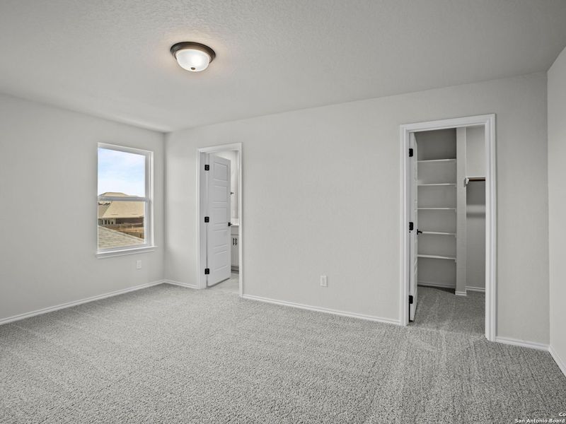 Spacious, unfurnished interior of a new home in Horizon Pointe, San Antonio (Image 31). Spacious, unfurnished interior of a new home in Horizon Pointe, San Antonio (Image 31).