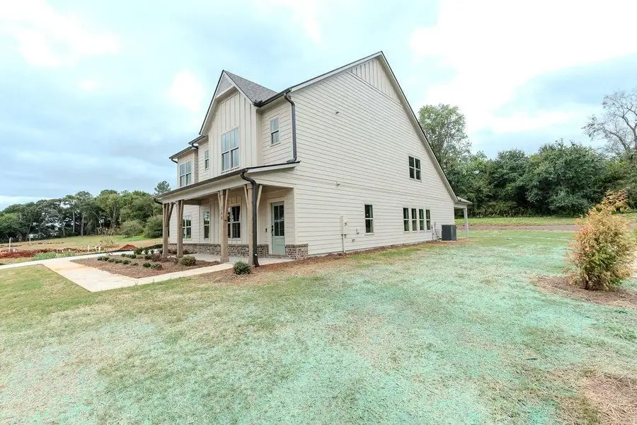 Exterior details and patio area of a home in , Hoschton (Image 4).