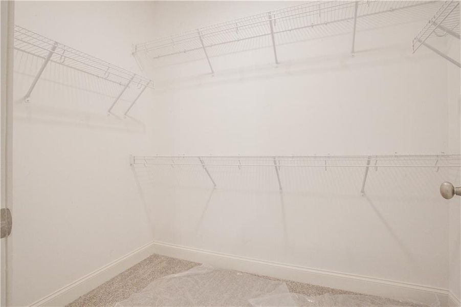 Spacious, unfurnished interior of a new home in The Birches on Maple, Carrollton (Image 13).