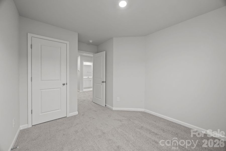 Spacious, unfurnished interior of a new home in Townes at Ribbon Walk, Charlotte (Image 15).