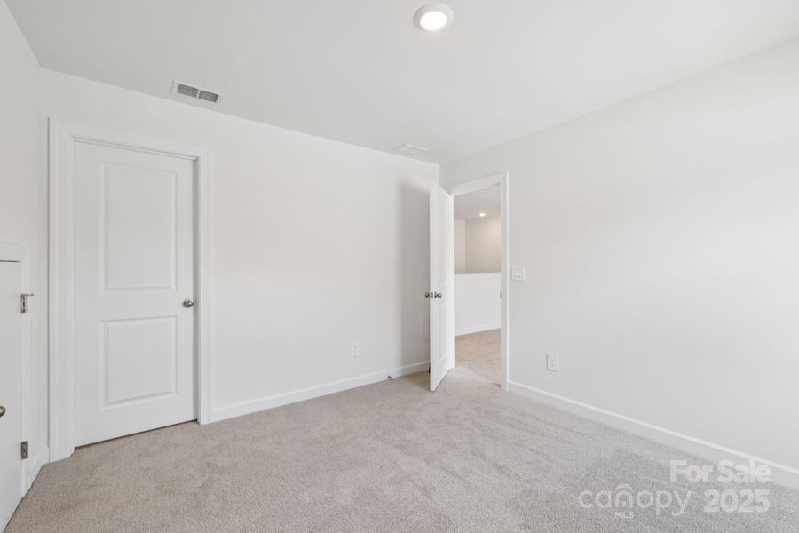 Photo is not of the actual home, but is an inspirational photo of builder’s model home and may depict options, furnishings, and/or decorator features that are not included