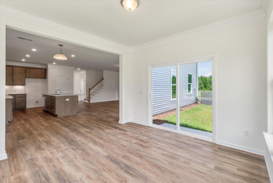Spacious, unfurnished interior of a new home in Parker's Preserve, Ridgeville (Image 38).