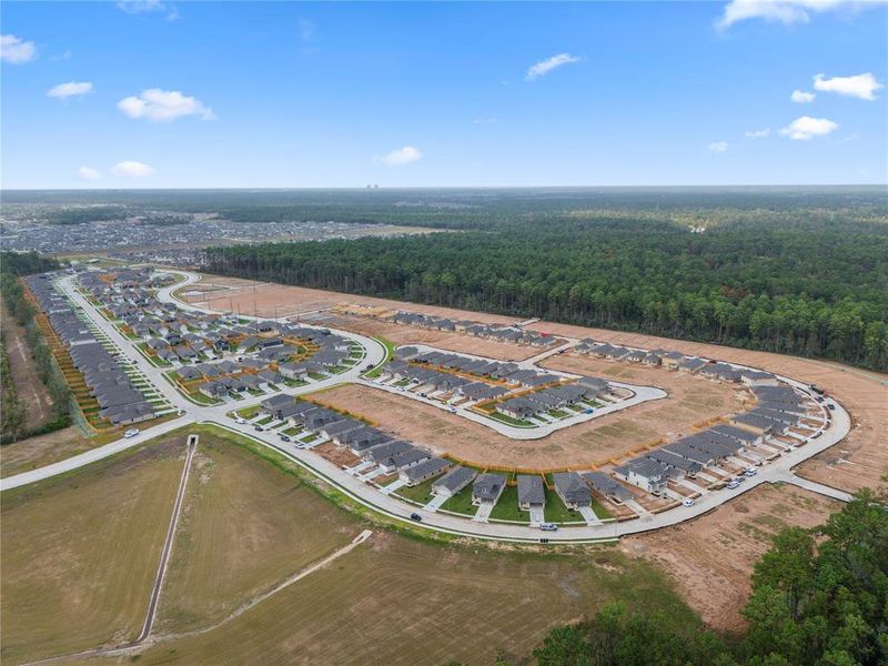 Image 26 of a home in Breckenridge Forest.