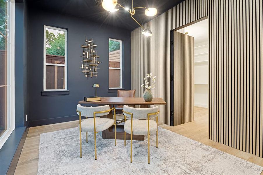 Furnished interior view inside a new home in , Dallas (Image 19).