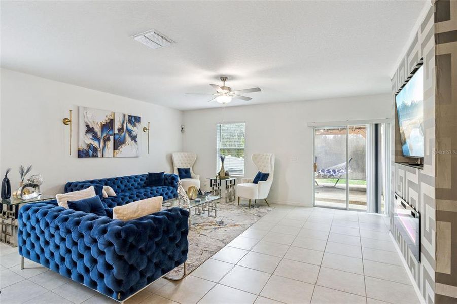 Furnished interior view inside a new home in , Lakeland (Image 33).