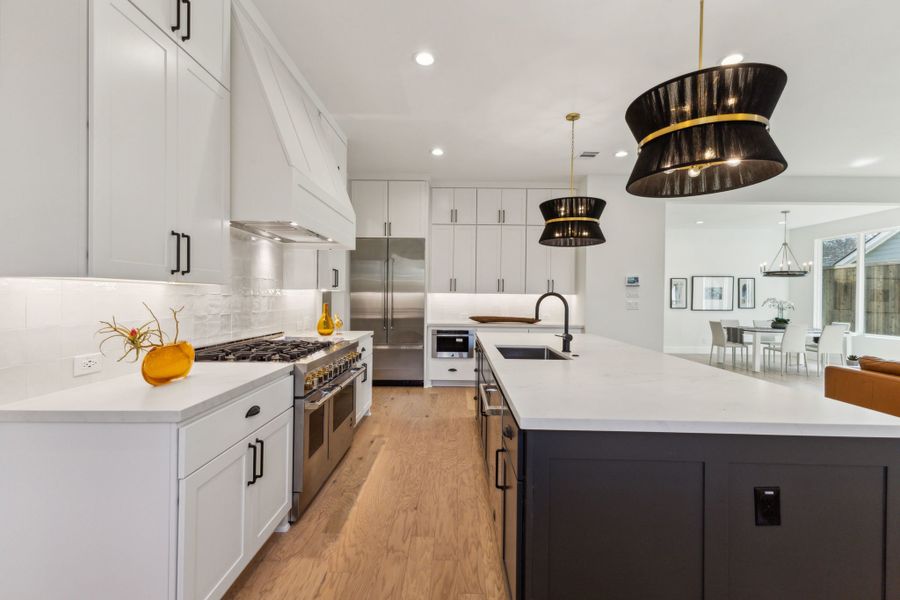 Furnished interior view inside a new home in , Dallas (Image 12).