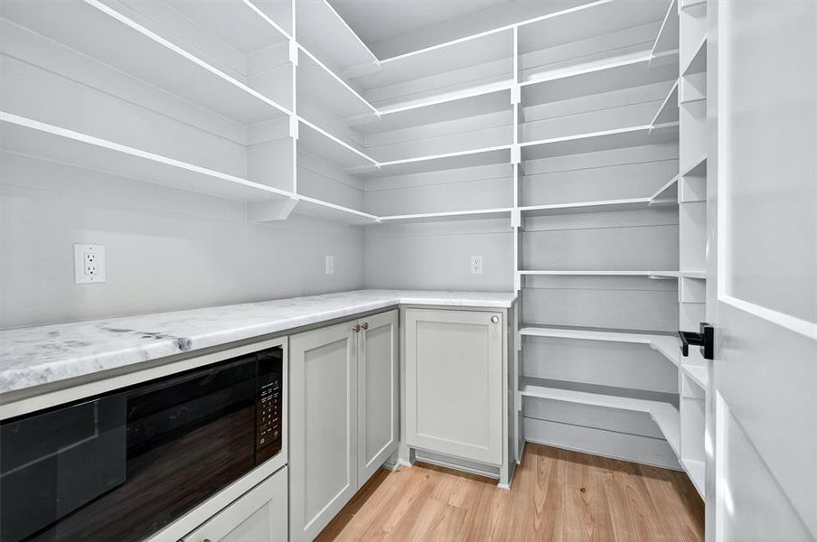 Image 27 of a home in .