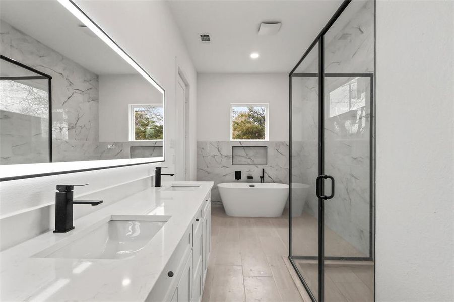 Furnished interior view inside a new home in , Dallas (Image 5).