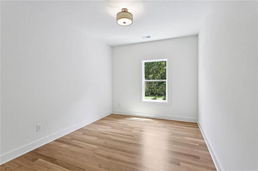 Spacious, unfurnished interior of a new home in , Smyrna (Image 18).
