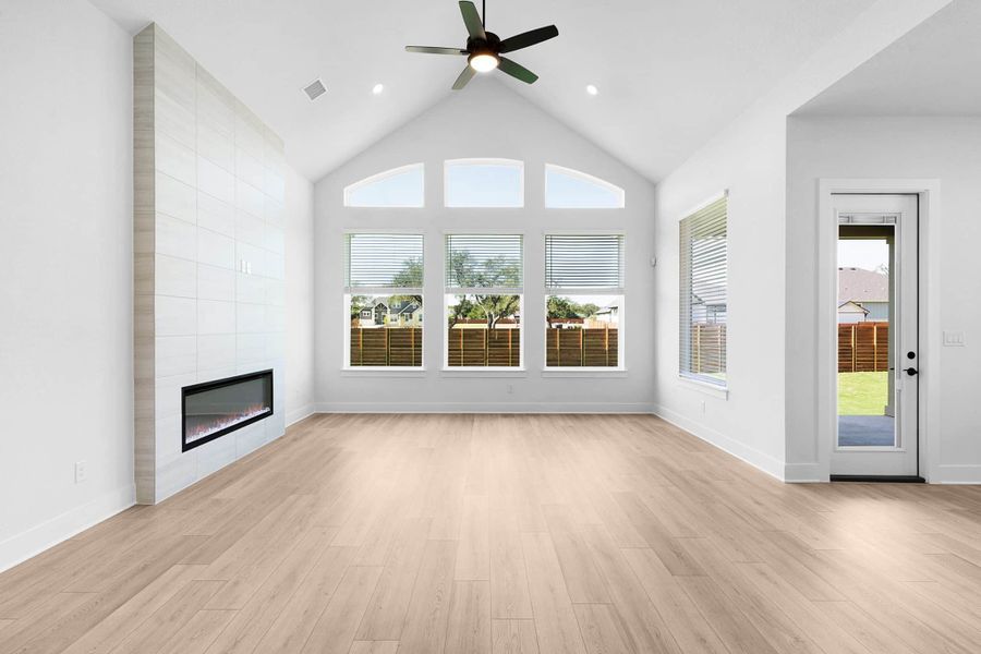 Spacious, unfurnished interior of a new home in Broken Oak, Georgetown (Image 23). Spacious, unfurnished interior of a new home in Broken Oak, Georgetown (Image 23).