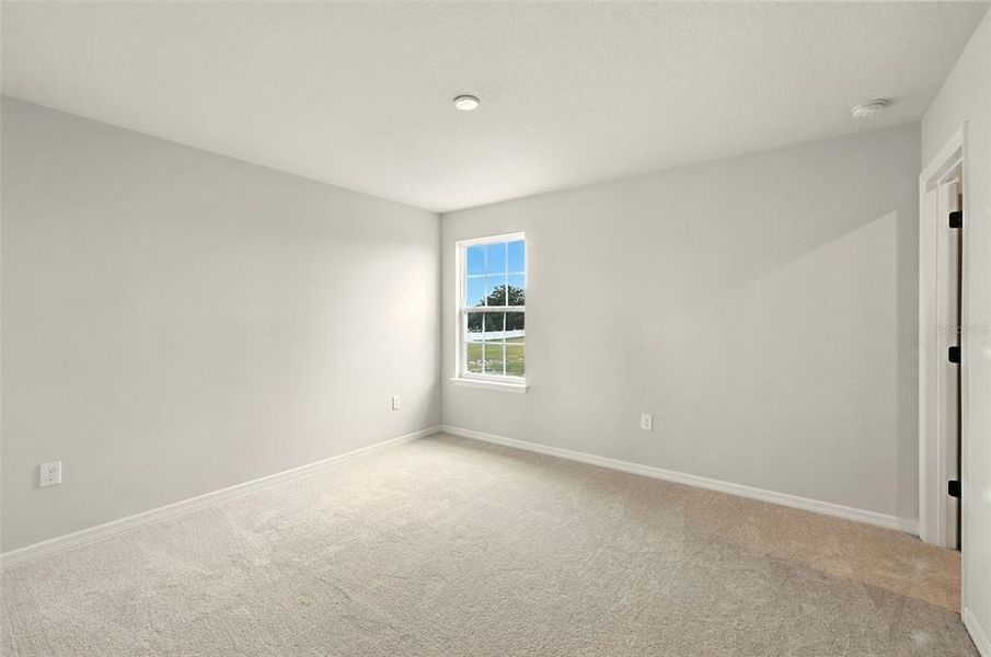 Spacious, unfurnished interior of a new home in Winter Grove, Winter Garden (Image 12).