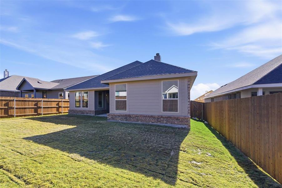 Exterior details and patio area of a home in Liberty Pointe, Gainesville (Image 17).