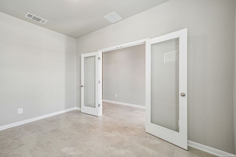 Spacious, unfurnished interior of a new home in Thomas Pond, San Antonio (Image 24). Spacious, unfurnished interior of a new home in Thomas Pond, San Antonio (Image 24).