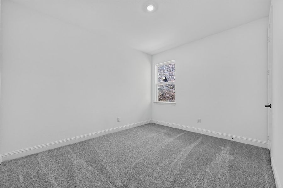 Spacious, unfurnished interior of a new home in South Oak, Lakewood Village (Image 23).