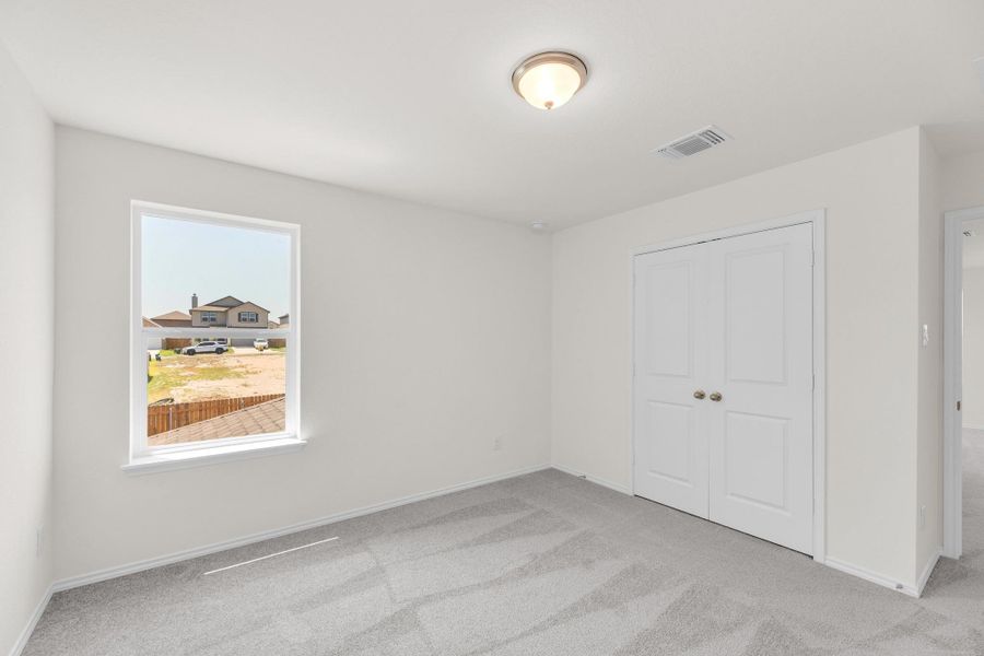 Spacious, unfurnished interior of a new home in Sonterra - Cool Water, Jarrell (Image 23).