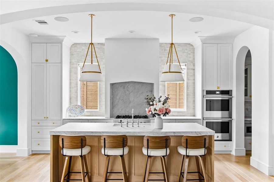 Furnished interior view inside a new home in , Dallas (Image 12).
