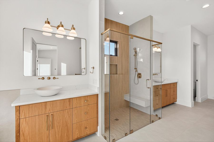 Furnished interior view inside a new home in , Horseshoe Bay (Image 6).