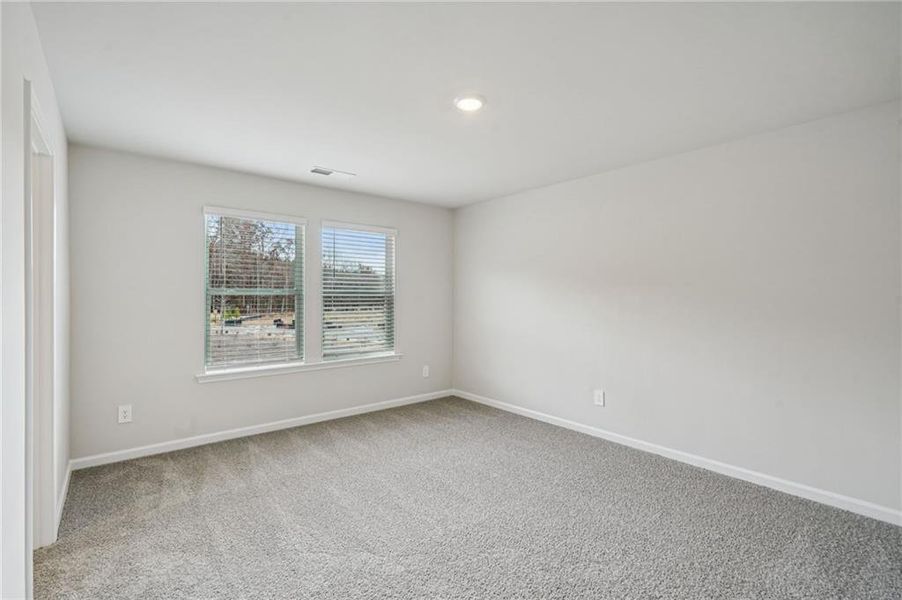 Spacious, unfurnished interior of a new home in Avalon - Reserve Series, Conyers (Image 19).