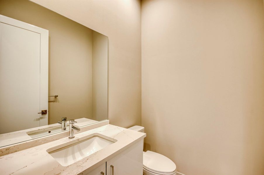 Furnished interior view inside a new home in Apex at Avenir, Palm Beach Gardens (Image 44).