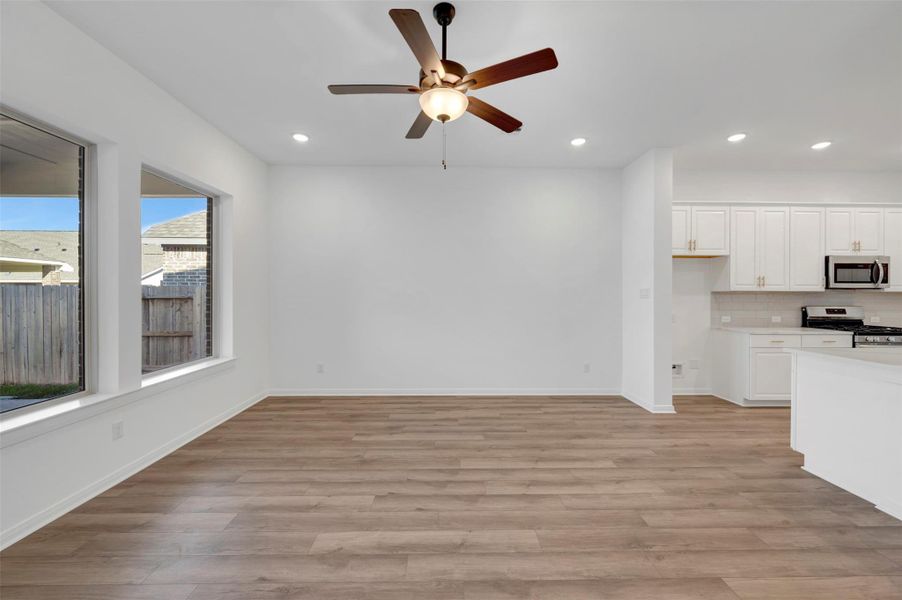 Spacious, unfurnished interior of a new home in Escondido 45’ Homesites, Magnolia (Image 14).