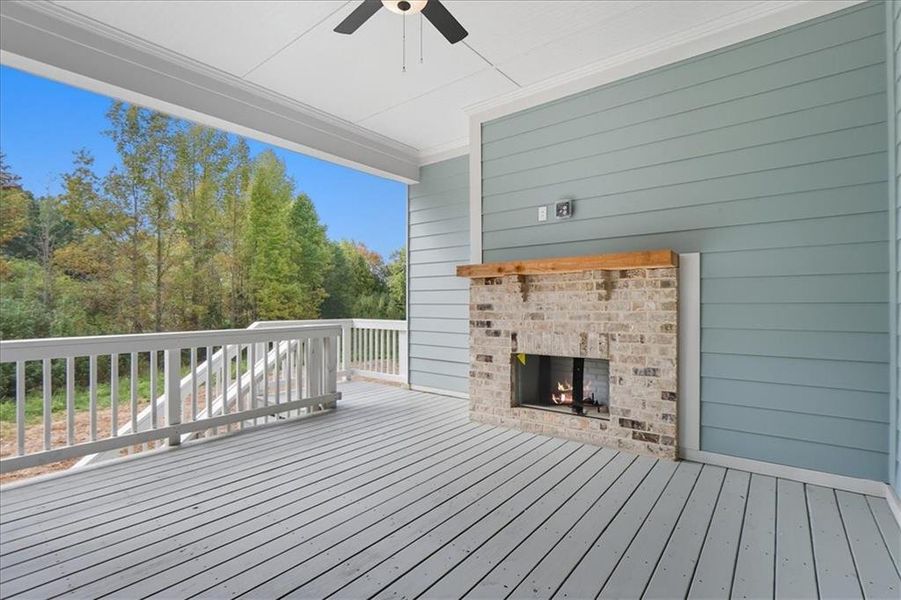 Exterior details and patio area of a home in Old Town Estates, Dacula (Image 20).
