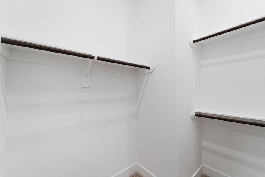 Spacious, unfurnished interior of a new home in Brookewater, Rosenberg (Image 25).