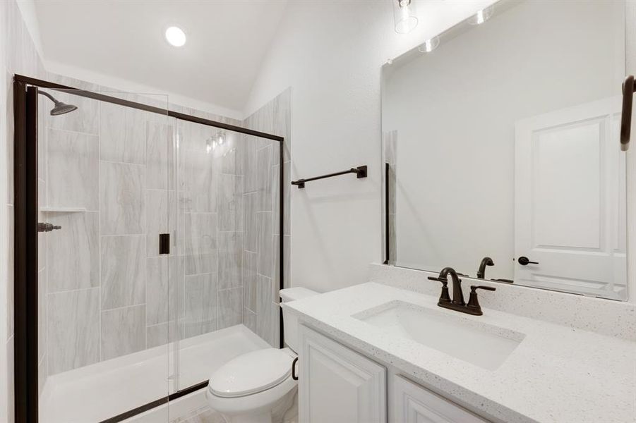 Furnished interior view inside a new home in Triple Diamond Ranch, Mansfield (Image 17).