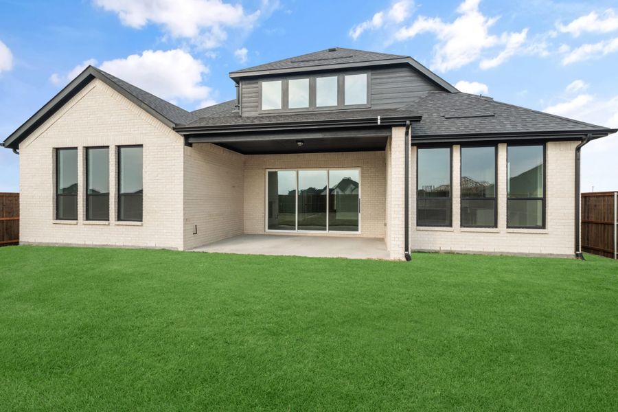 Exterior details and patio area of a home in Cambridge Crossing, Celina (Image 20).