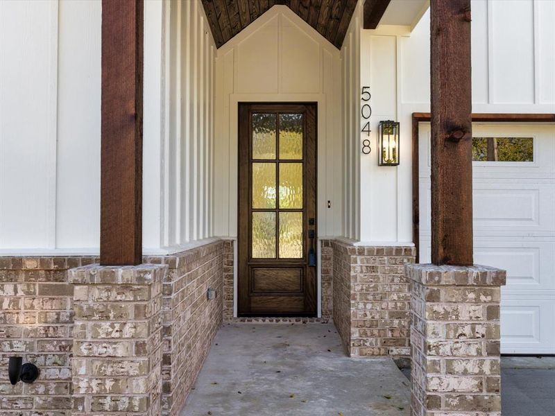 Exterior details and patio area of a home in , Fort Worth (Image 4).