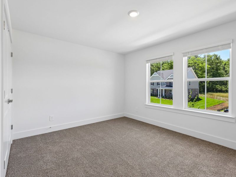 Spacious, unfurnished interior of a new home in Station Hill - Estate Series, Franklin (Image 25). Spacious, unfurnished interior of a new home in Station Hill - Estate Series, Franklin (Image 25).