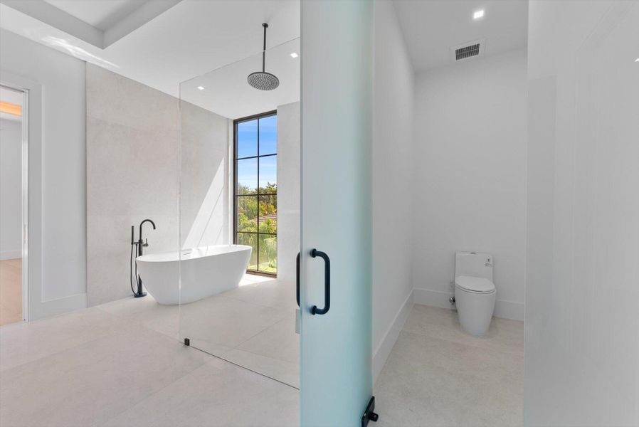 Spacious, unfurnished interior of a new home in , Boca Raton (Image 70). Spacious, unfurnished interior of a new home in , Boca Raton (Image 70).