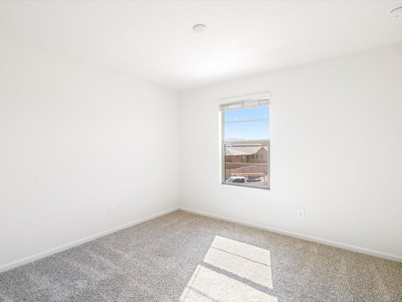 Spacious, unfurnished interior of a new home in Mandarina - Signature Series, Marana (Image 9).