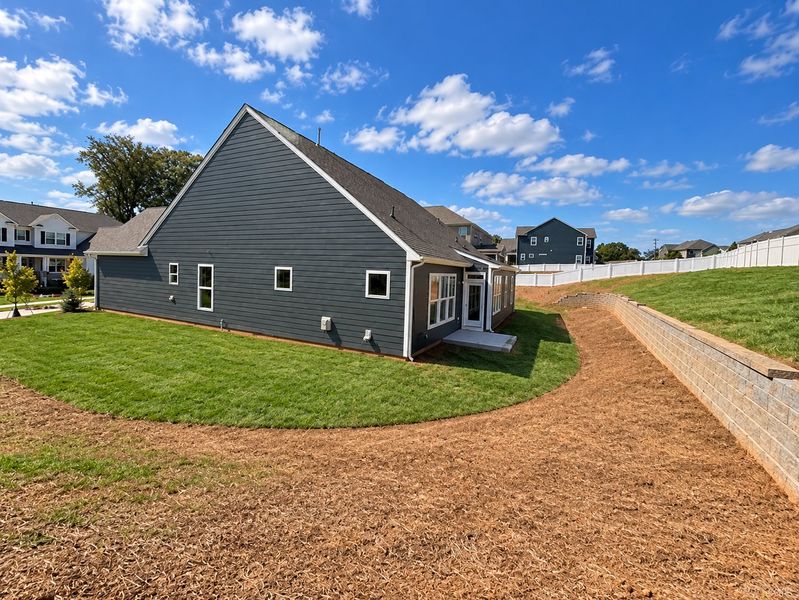 Exterior details and patio area of a home in Robinson Oaks, Gastonia (Image 4).