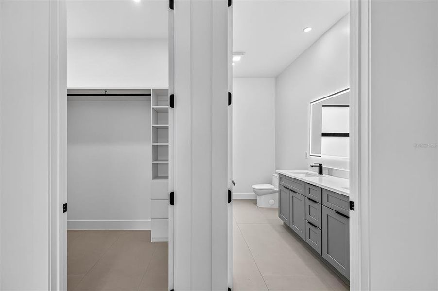 Furnished interior view inside a new home in , Port Charlotte (Image 18).