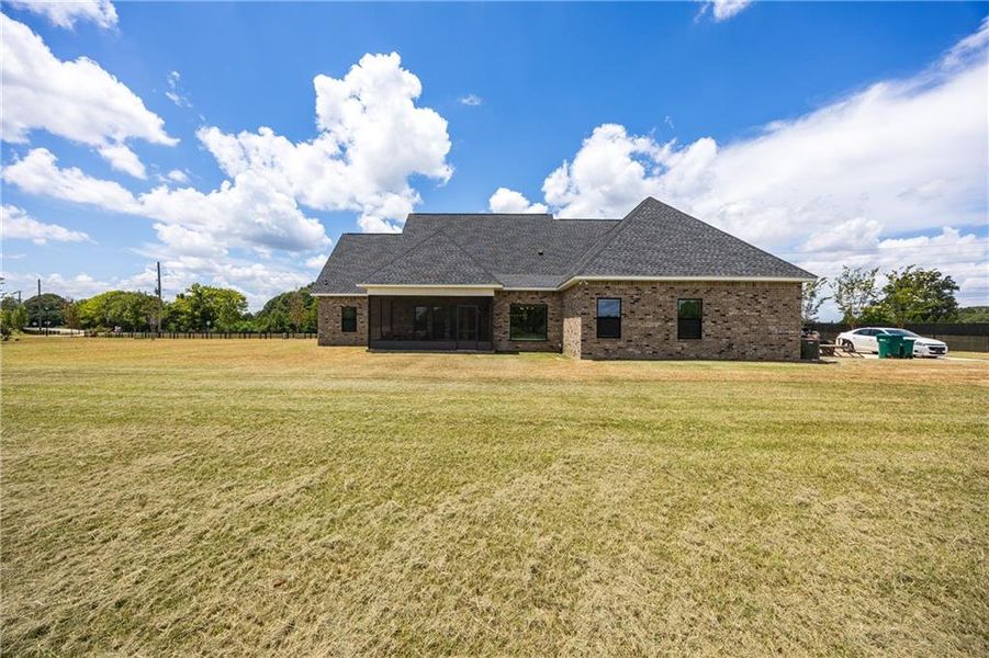 Exterior details and patio area of a home in , Kathleen (Image 3).