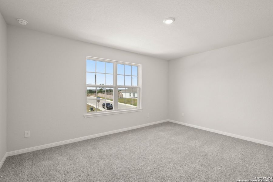 Spacious, unfurnished interior of a new home in Cinco Lakes, San Antonio (Image 12). Spacious, unfurnished interior of a new home in Cinco Lakes, San Antonio (Image 12).