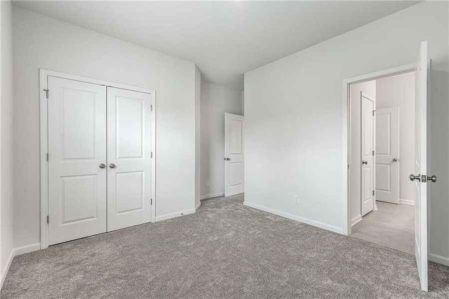 Spacious, unfurnished interior of a new home in Carmichael Farms, Canton (Image 24).
