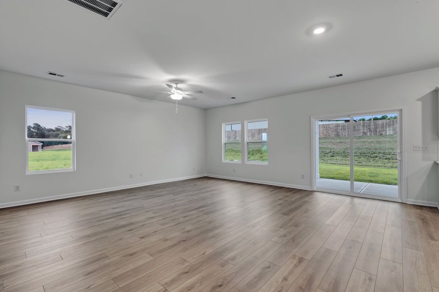 Spacious, unfurnished interior of a new home in Jordan Grove, Conway (Image 26).