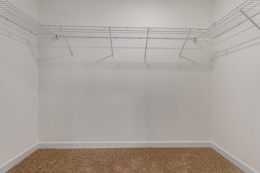 Representative unfurnished interior of a home built from the Dalton by CJL Homes in Oak Hollow, Crestview (Image 40).