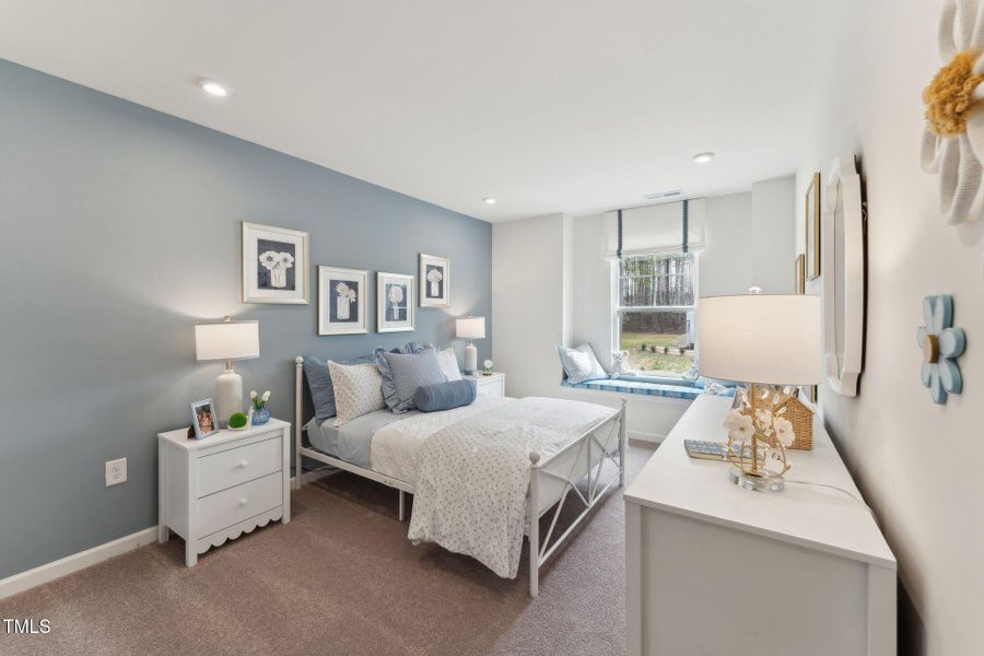 18- HHHunt Homes King Bedroom 1