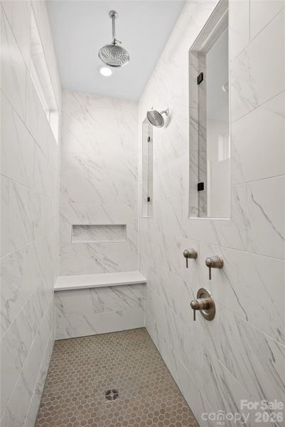 Spa-like, zero-entry shower