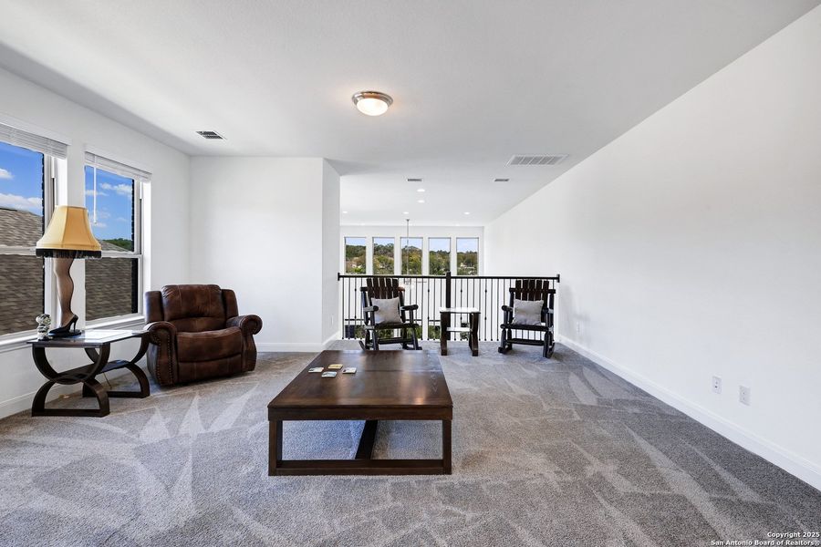 Image 33 of a home in Cibolo Canyons 50'. Image 33 of a home in Cibolo Canyons 50'.