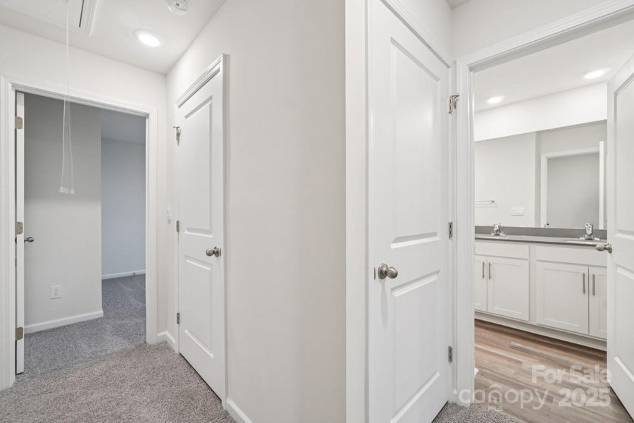 Image 25 of a home in Laurelbrook.