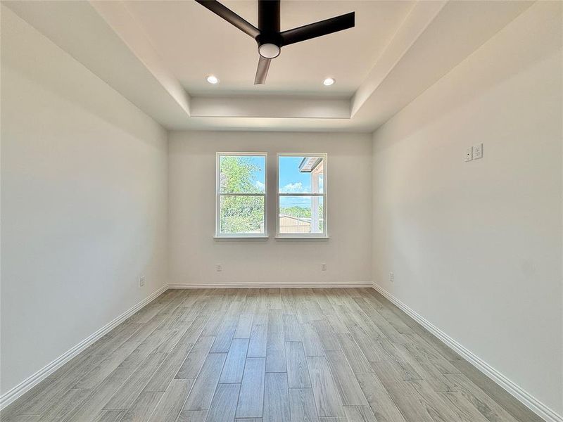 Spacious, unfurnished interior of a new home in , Granbury (Image 22). Spacious, unfurnished interior of a new home in , Granbury (Image 22).
